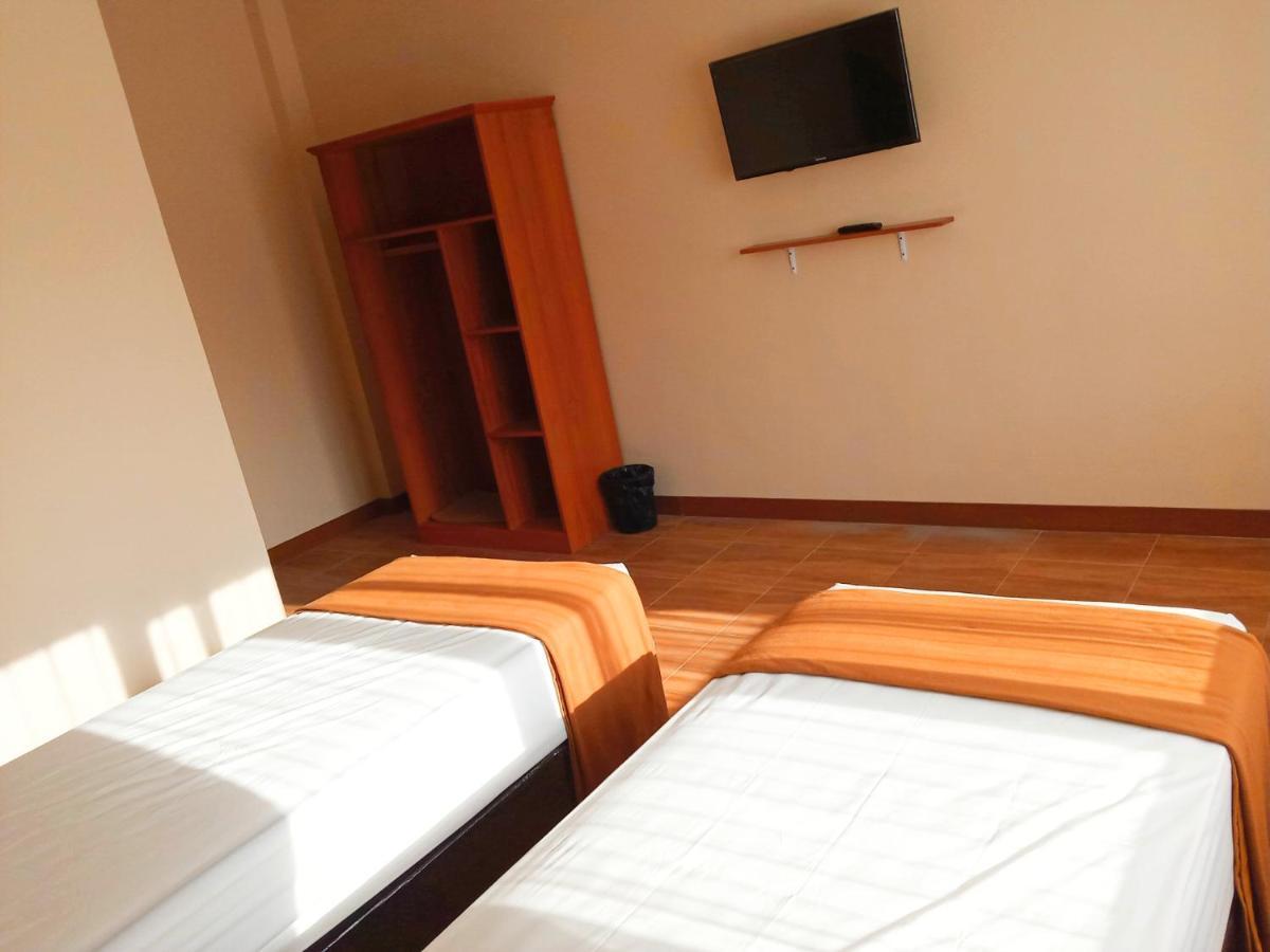 Bluefire Homestay Syariah Banyuwangi  Exterior foto