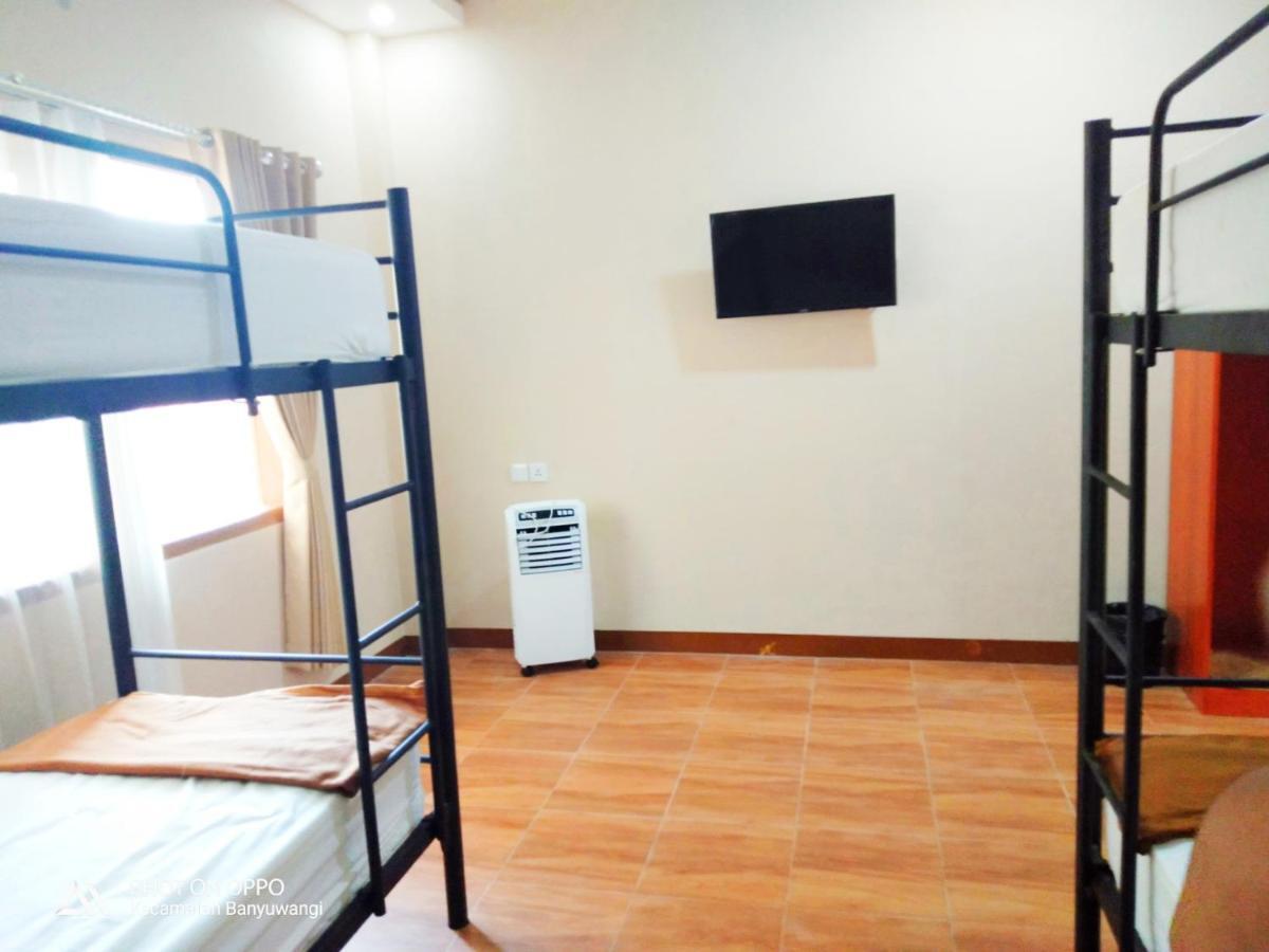 Bluefire Homestay Syariah Banyuwangi  Exterior foto