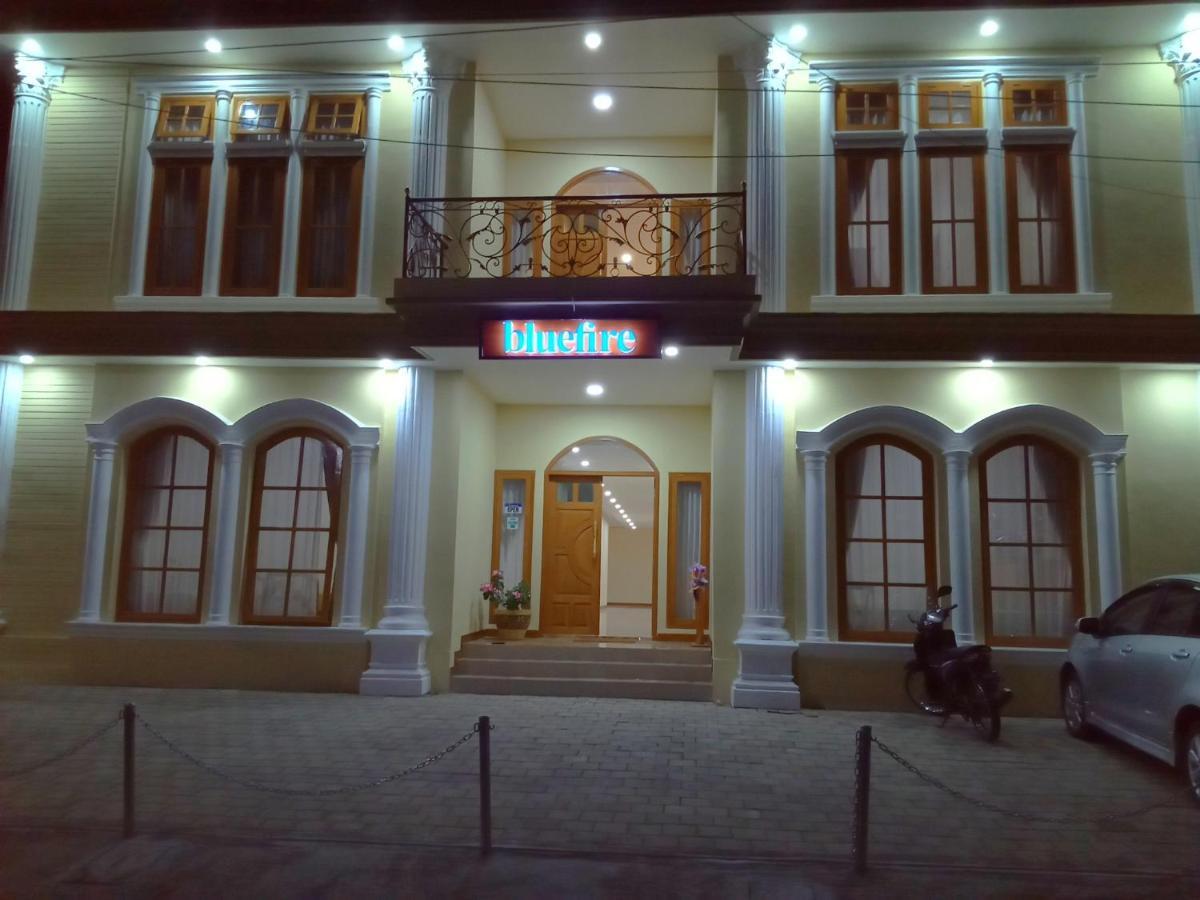 Bluefire Homestay Syariah Banyuwangi  Exterior foto