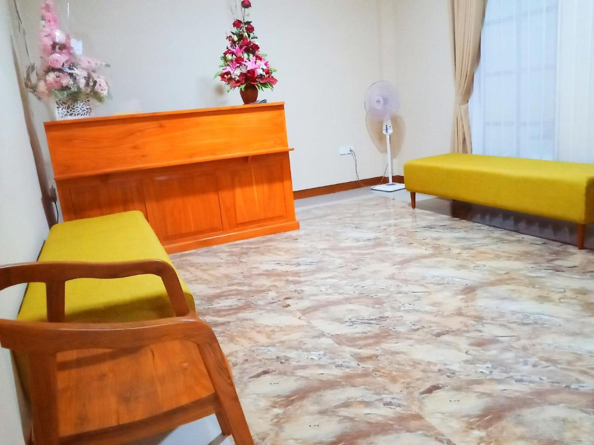 Bluefire Homestay Syariah Banyuwangi  Exterior foto